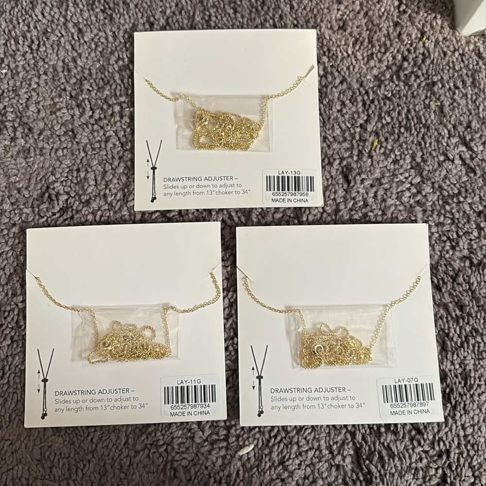 Layers • Necklace Set - Picture 2 of 5